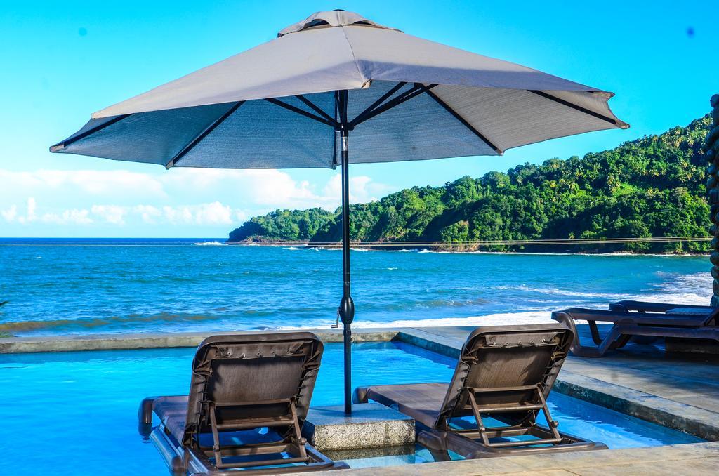 Pagua Bay House - Oceanfront Cabana'S Marigot Екстериор снимка
