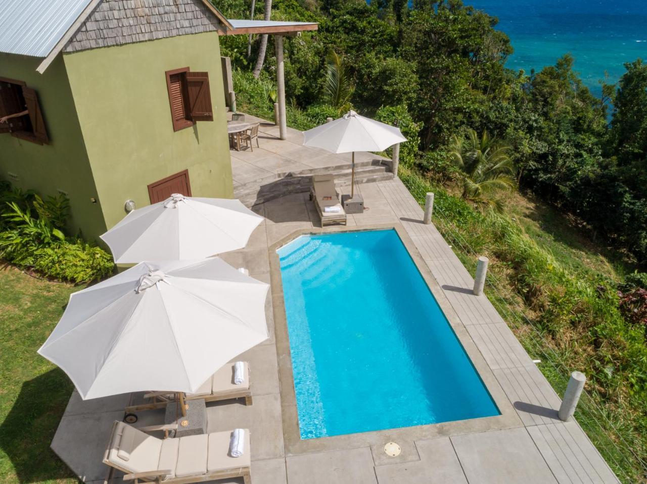 Pagua Bay House - Oceanfront Cabana'S Marigot Екстериор снимка