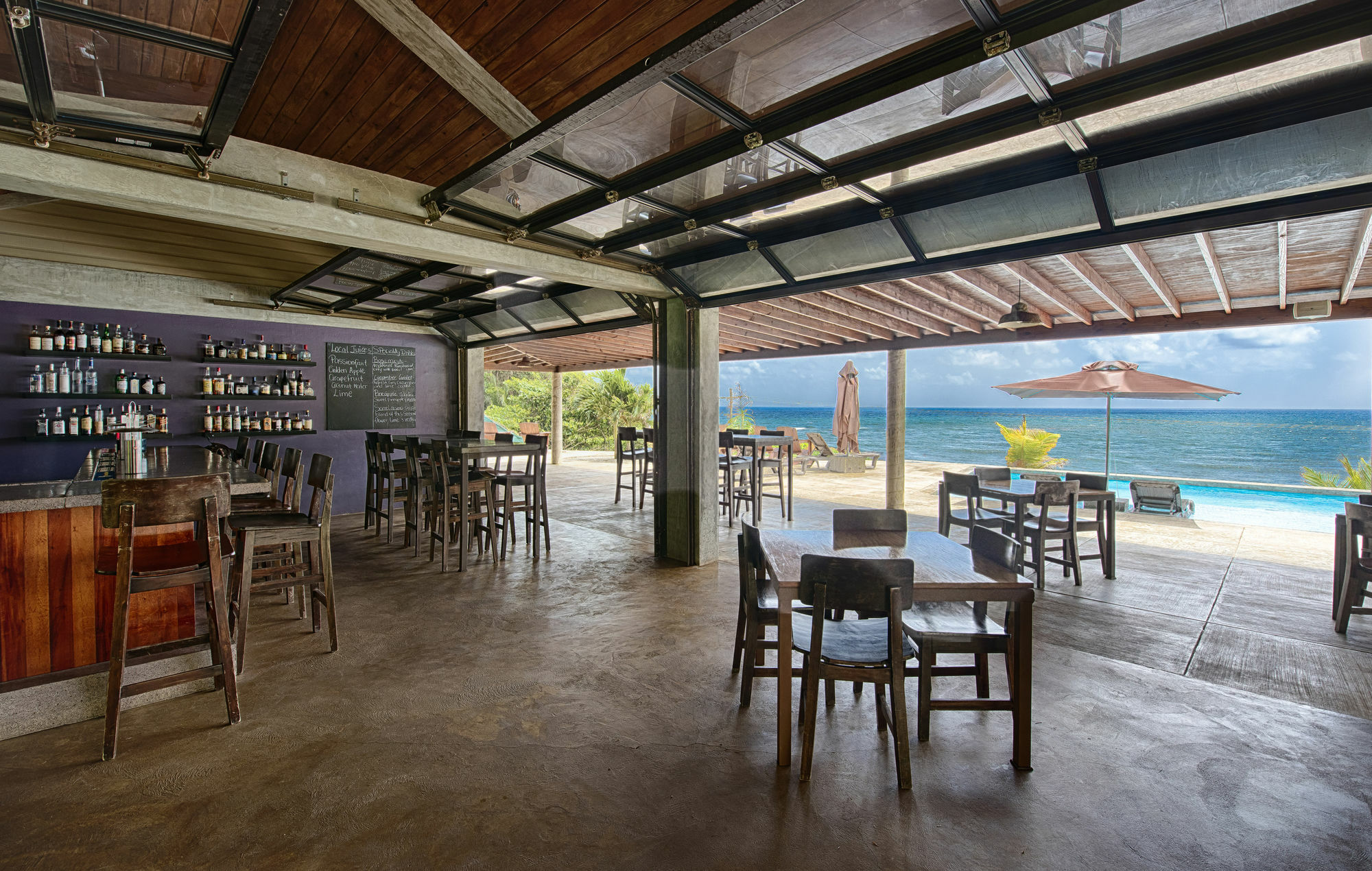 Pagua Bay House - Oceanfront Cabana'S Marigot Екстериор снимка